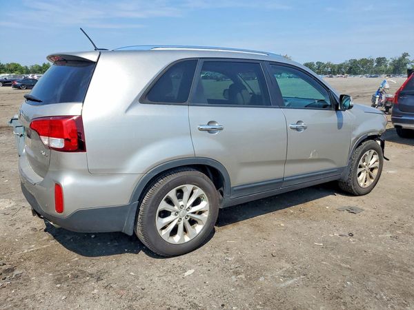 2015 KIA SORENTO GLS