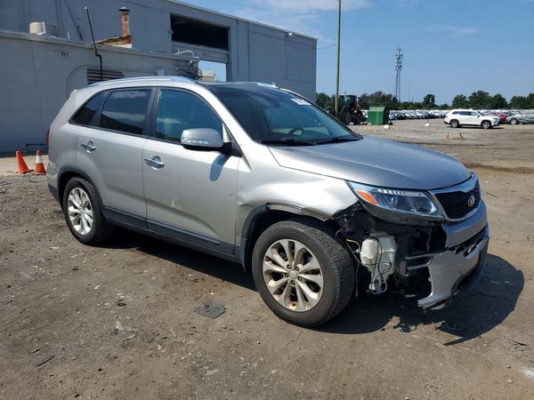 2015 KIA SORENTO GLS