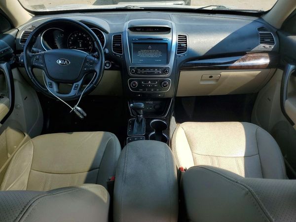 2015 KIA SORENTO GLS