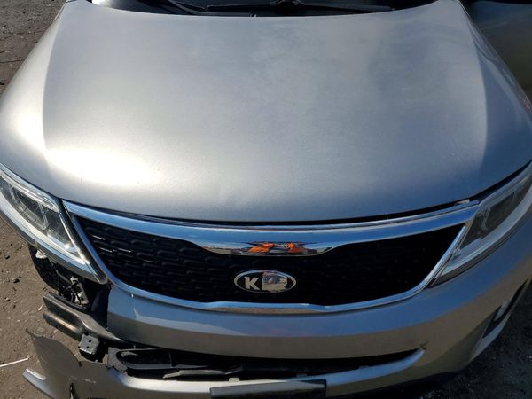 2015 KIA SORENTO GLS