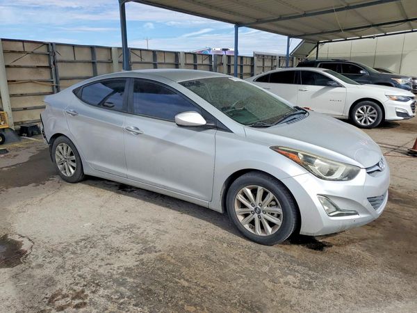 2016 HYUNDAI ELANTRA