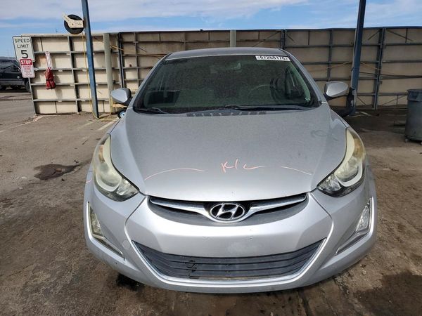 2016 HYUNDAI ELANTRA