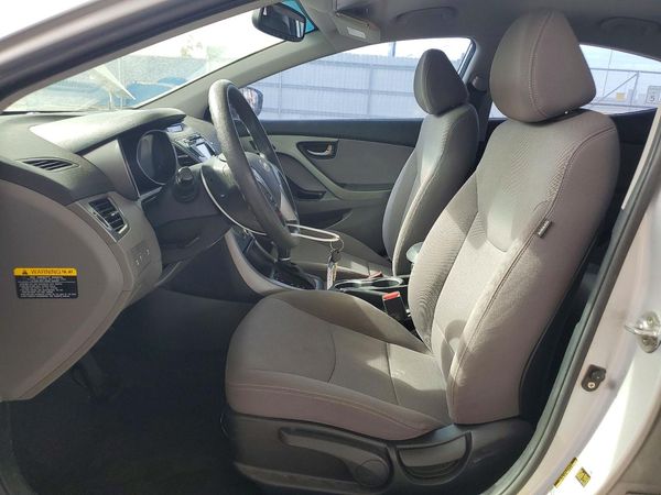 2016 HYUNDAI ELANTRA