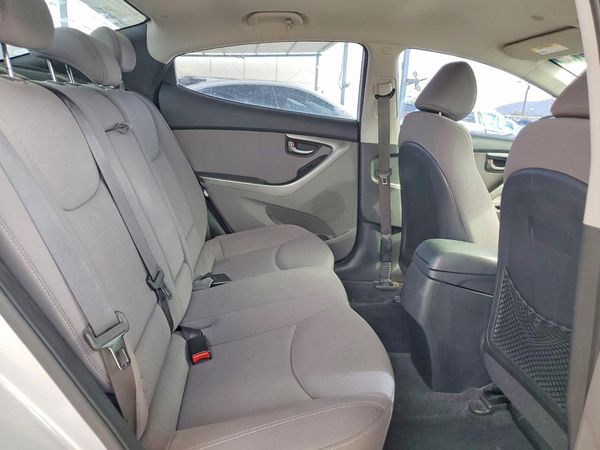 2016 HYUNDAI ELANTRA