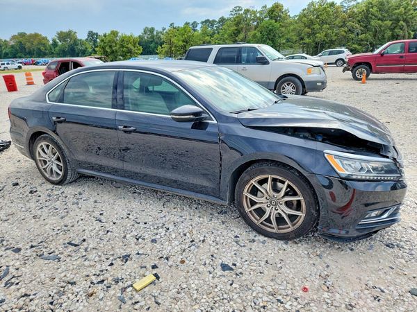 2018 VOLKSWAGEN PASSAT SE, SE w/ Technology — Passenger 3/4