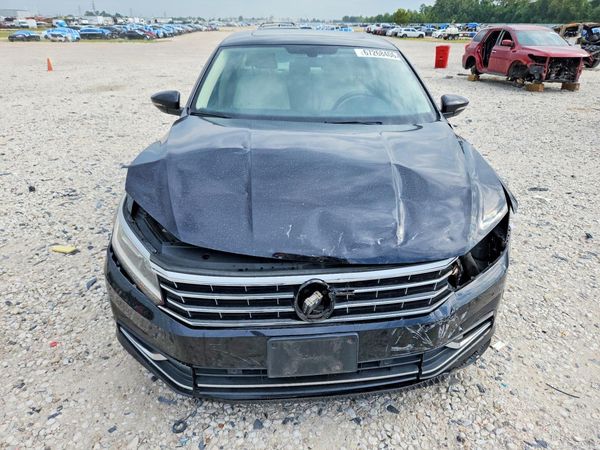 2018 VOLKSWAGEN PASSAT SE, SE w/ Technology — DIRF