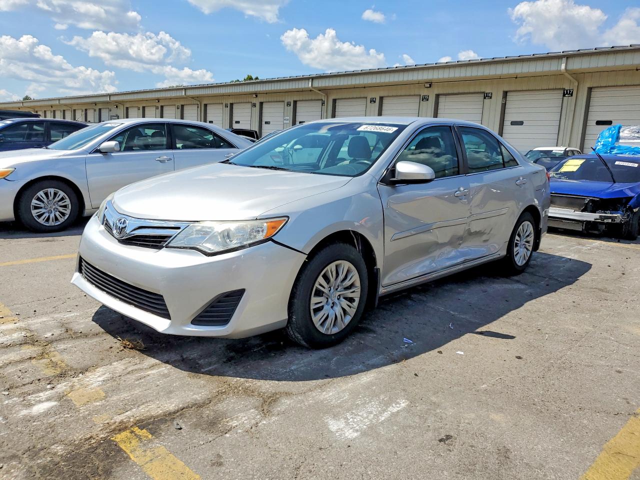 2014 TOYOTA CAMRY