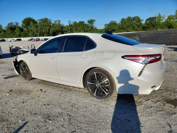 2020 TOYOTA CAMRY