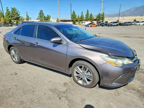 2015 TOYOTA CAMRY