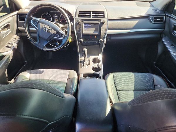 2015 TOYOTA CAMRY