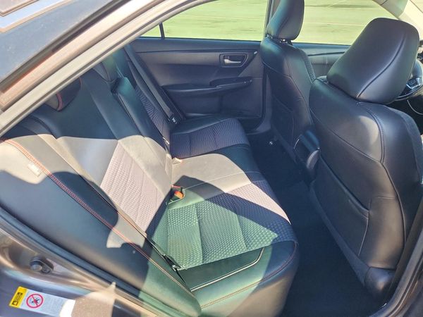 2015 TOYOTA CAMRY