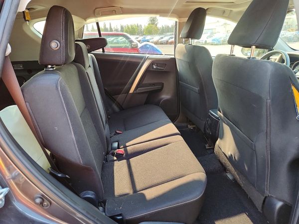 2015 TOYOTA RAV4 XLE (M Grade)