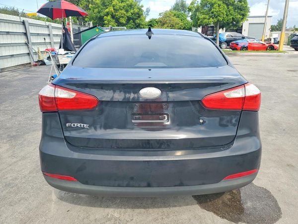 2015 KIA FORTE