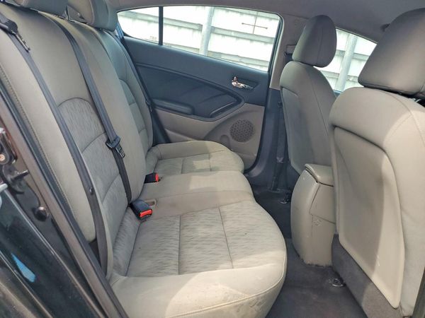 2015 KIA FORTE