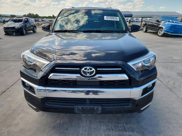 2023 TOYOTA 4RUNNER