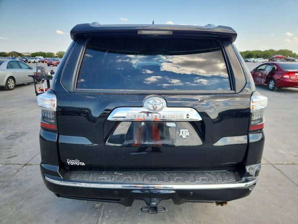 2023 TOYOTA 4RUNNER