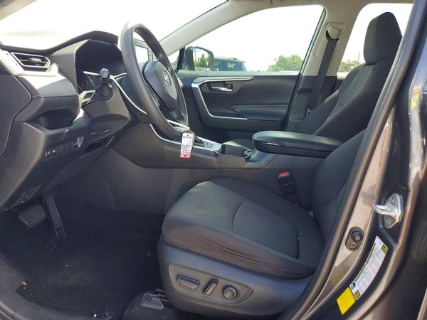 2019 TOYOTA RAV4