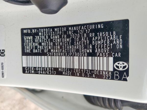 2018 TOYOTA COROLLA