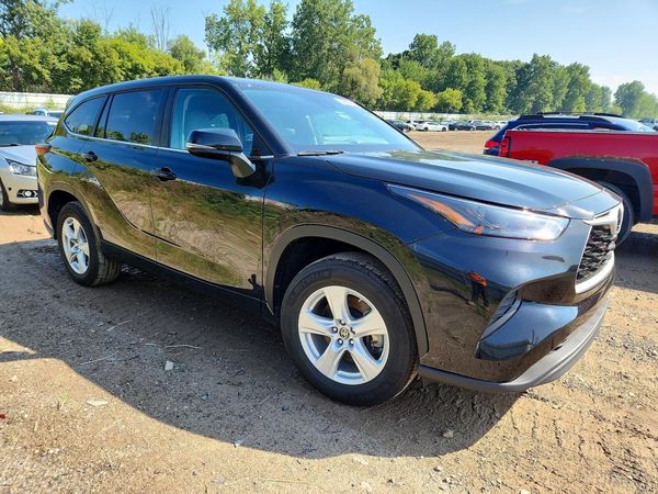 2023 TOYOTA HIGHLANDER