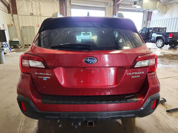 2018 SUBARU OUTBACK
