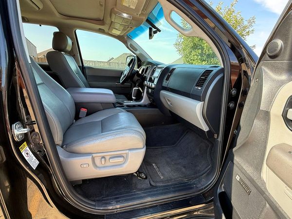 2014 TOYOTA SEQUOIA Limited Grade
