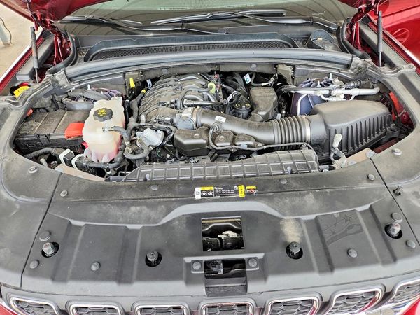 2024 JEEP GRAND CHEROKEE