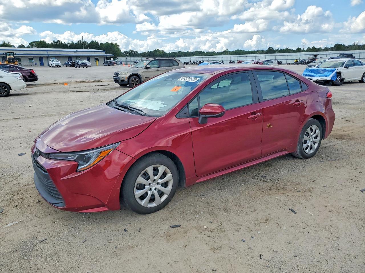 2025 TOYOTA COROLLA LE — Front 3/4