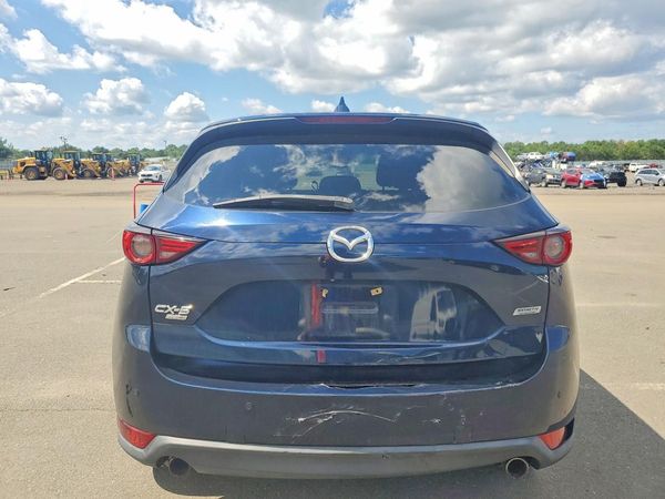 2019 MAZDA CX-5 Signature