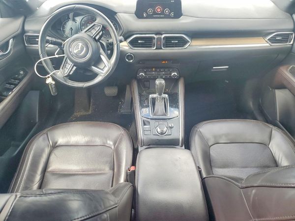 2019 MAZDA CX-5 Signature