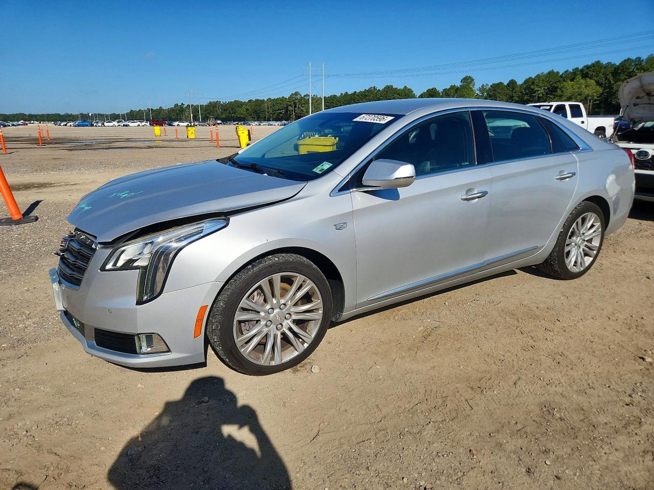 2018 CADILLAC XTS Luxury