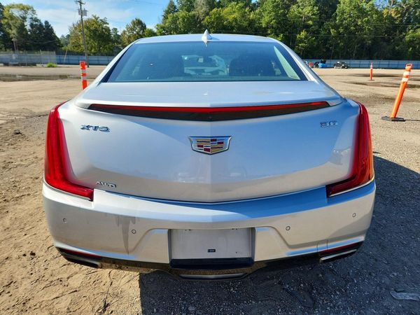 2018 CADILLAC XTS Luxury