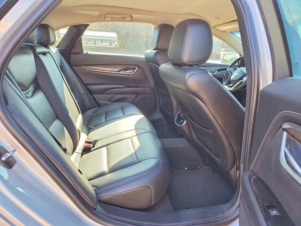 2018 CADILLAC XTS Luxury