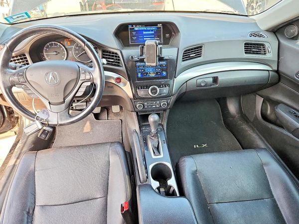 2016 ACURA ILX Premium/Tech