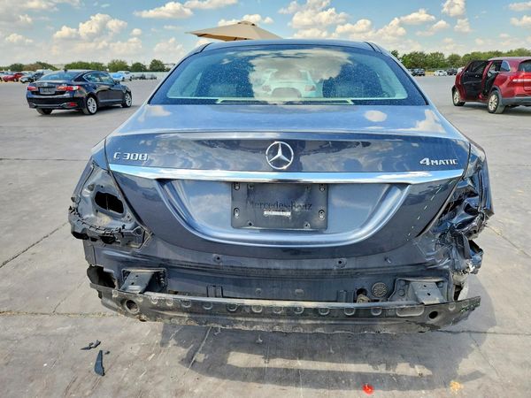 2016 MERCEDES-BENZ C C300-4M