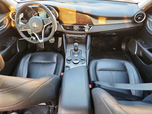 2017 ALFA ROMEO GIULIA AWD — CKPT