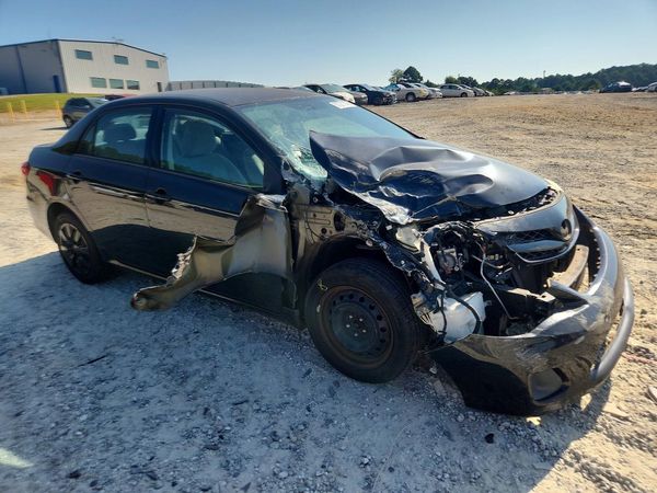 2012 TOYOTA COROLLA