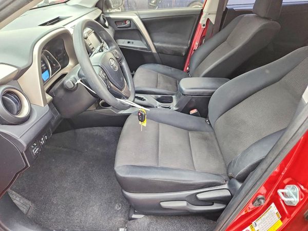 2015 TOYOTA RAV4 LE (X Grade)