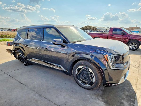2024 KIA EV9