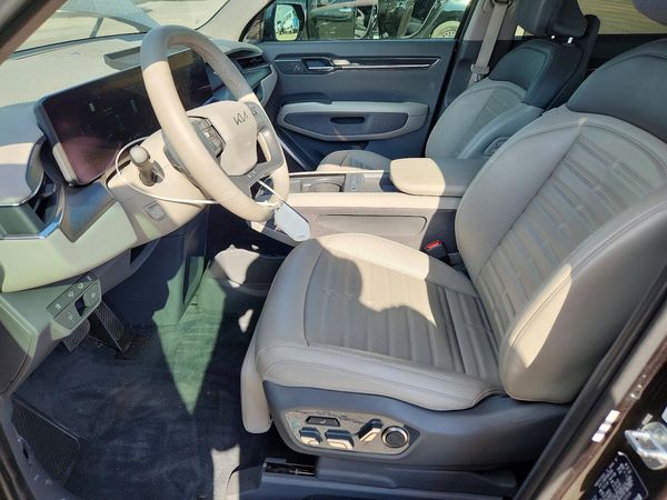 2024 KIA EV9