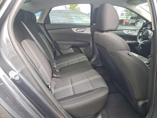 2022 KIA FORTE FE, LXS