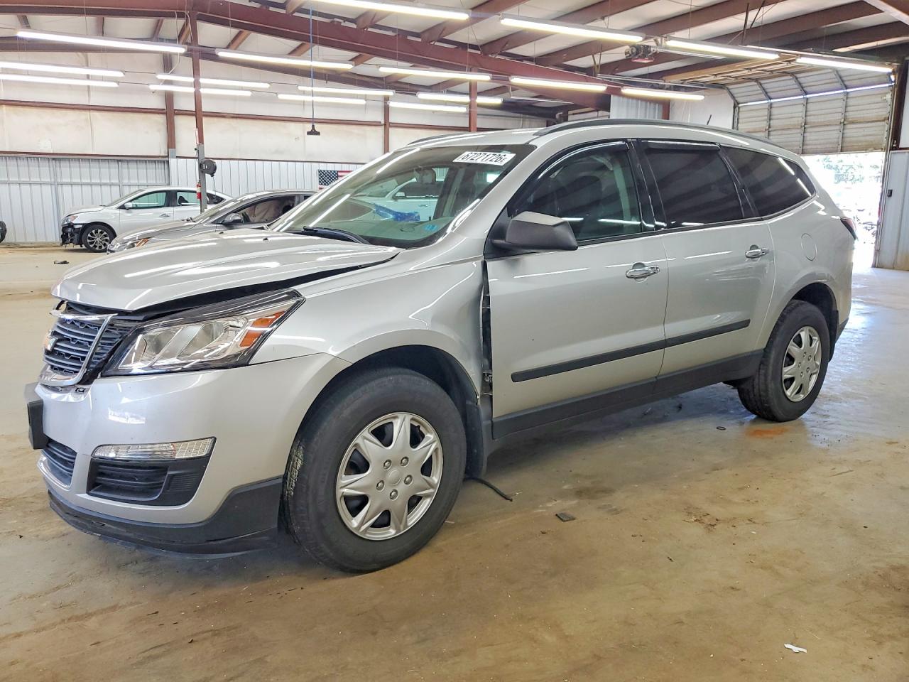 2015 CHEVROLET TRAVERSE LS