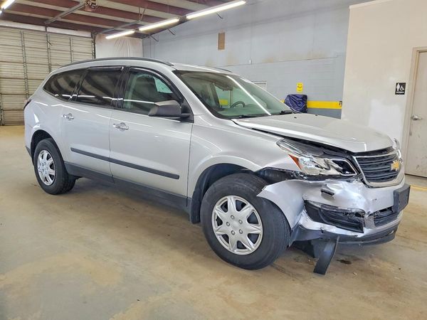 2015 CHEVROLET TRAVERSE LS