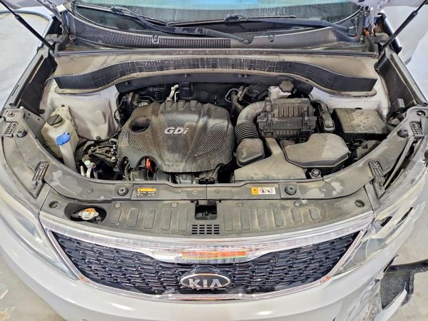 2015 KIA SORENTO GL
