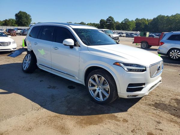 2019 VOLVO XC90 Inscription