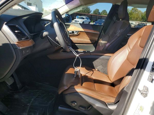 2019 VOLVO XC90 Inscription