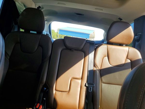 2019 VOLVO XC90 Inscription