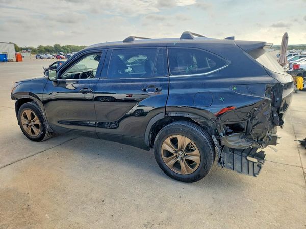 2022 TOYOTA HIGHLANDER Special Edition — DSRA