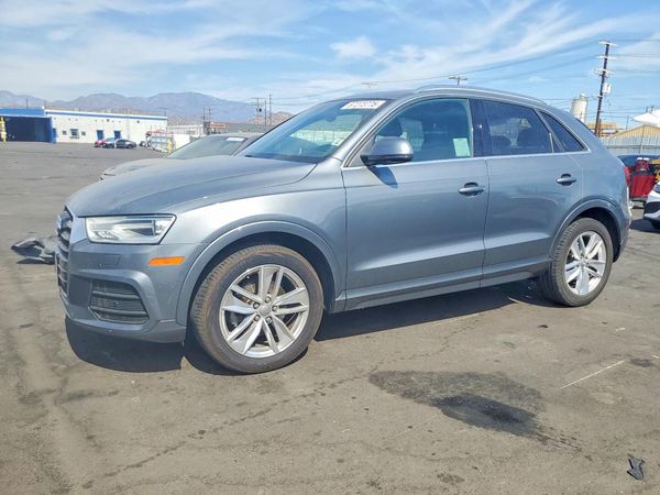 2016 AUDI Q3