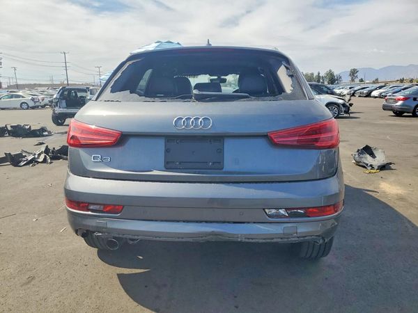 2016 AUDI Q3