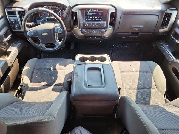 2017 CHEVROLET SILVERADO LT